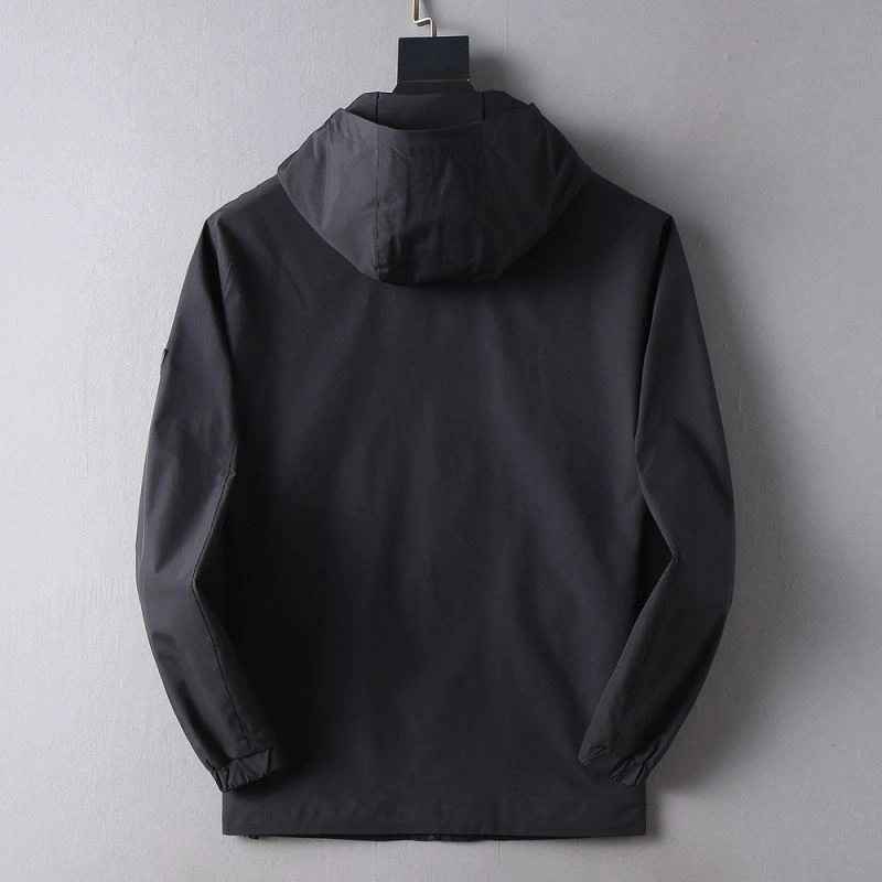 WaterResistant Moncler Outwear 141918