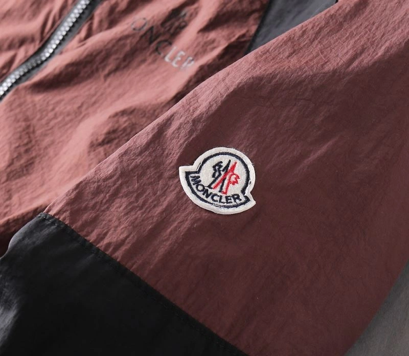 Moncler Outwear Refined 141910