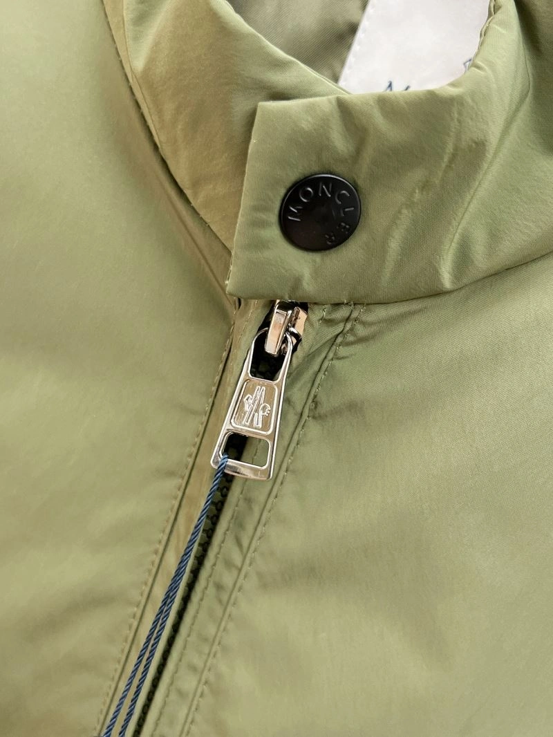 Reliable Moncler Outwear 141909