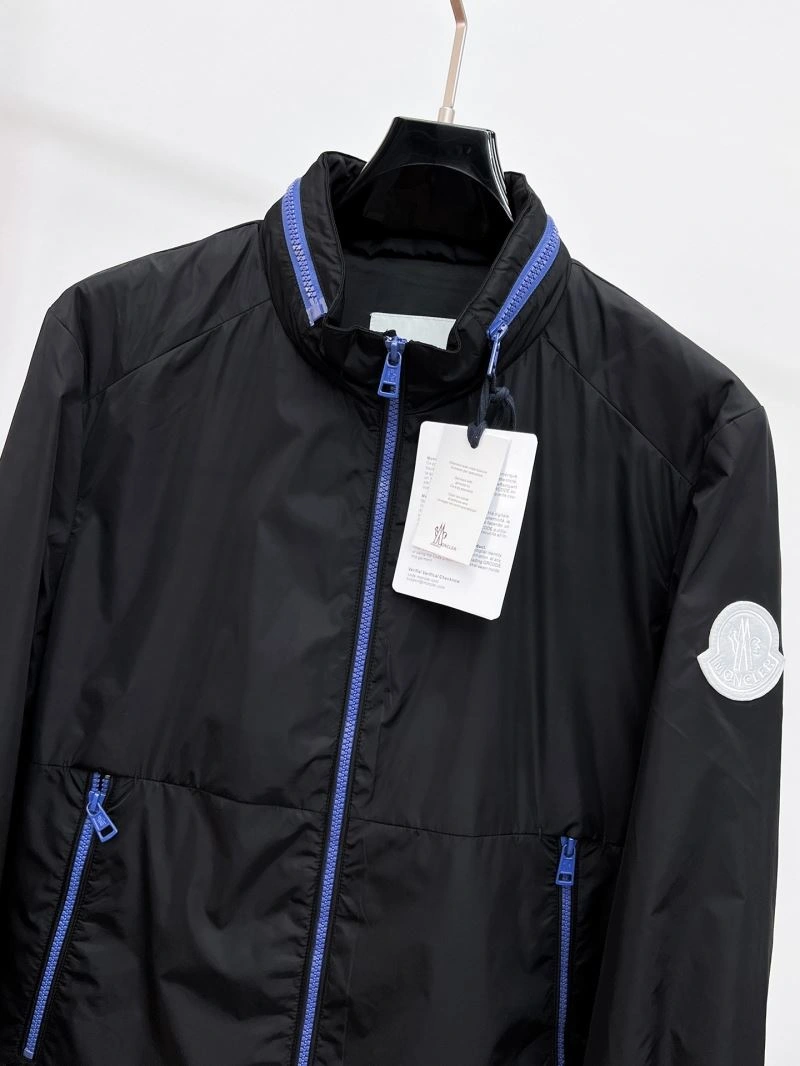Moncler Outwear WeatherProof 141898