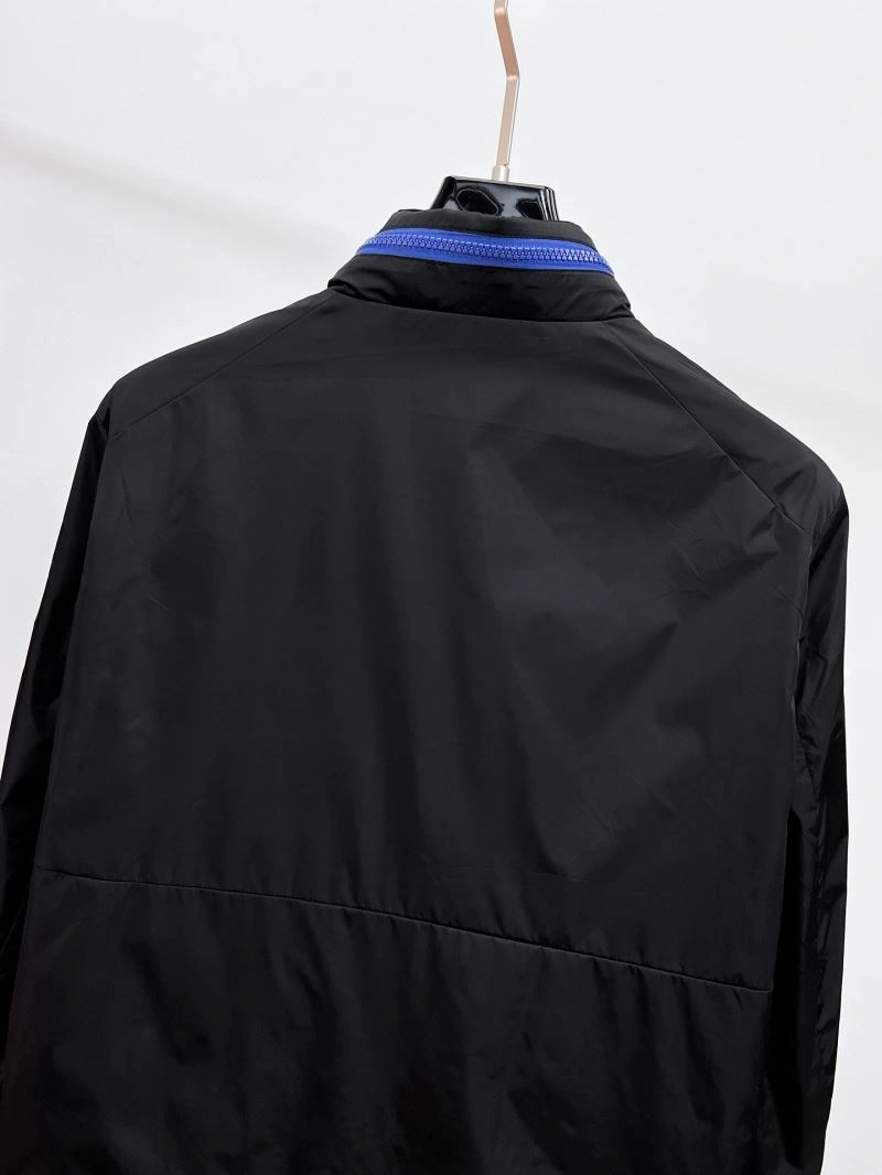 Moncler Outwear WeatherProof 141898