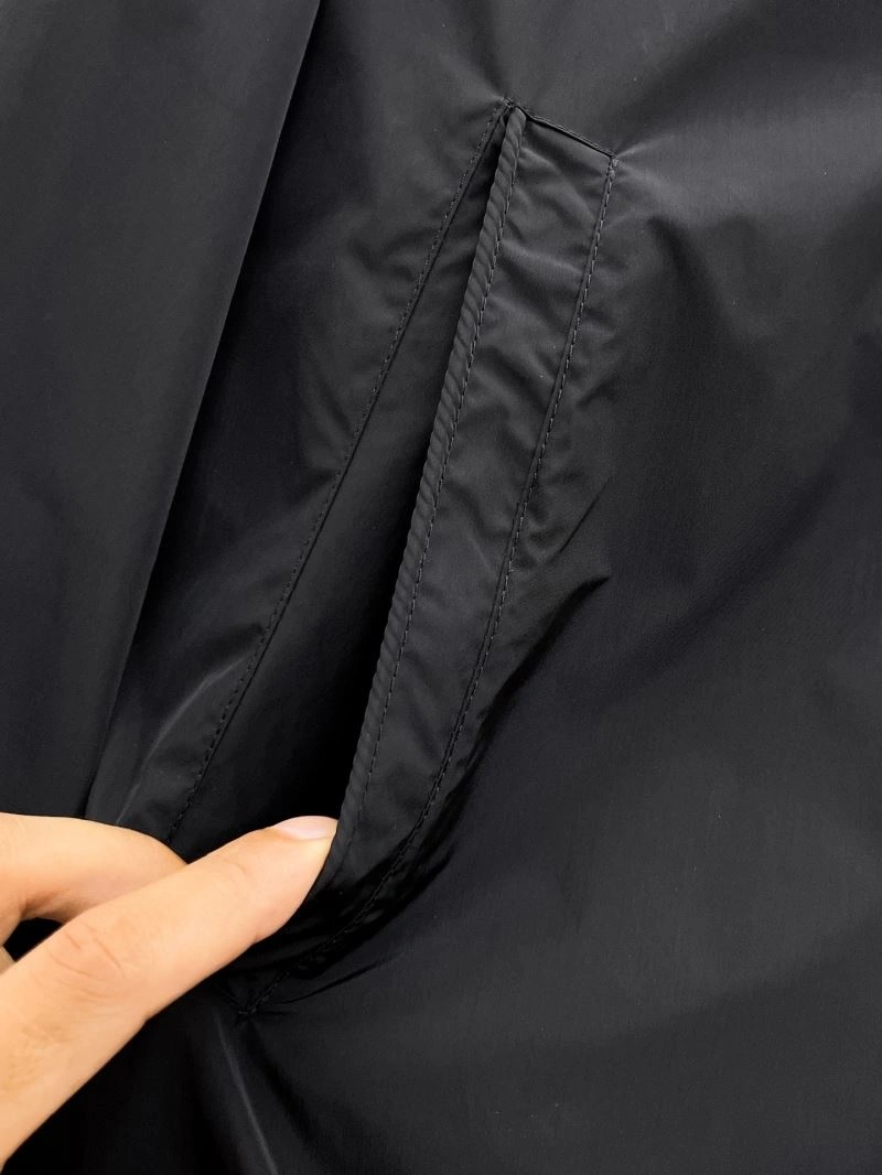 Comfortable Moncler Outwear 141906