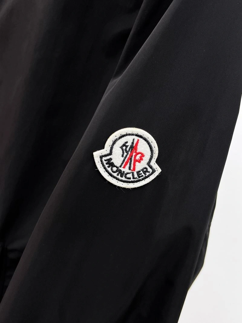 Comfortable Moncler Outwear 141906