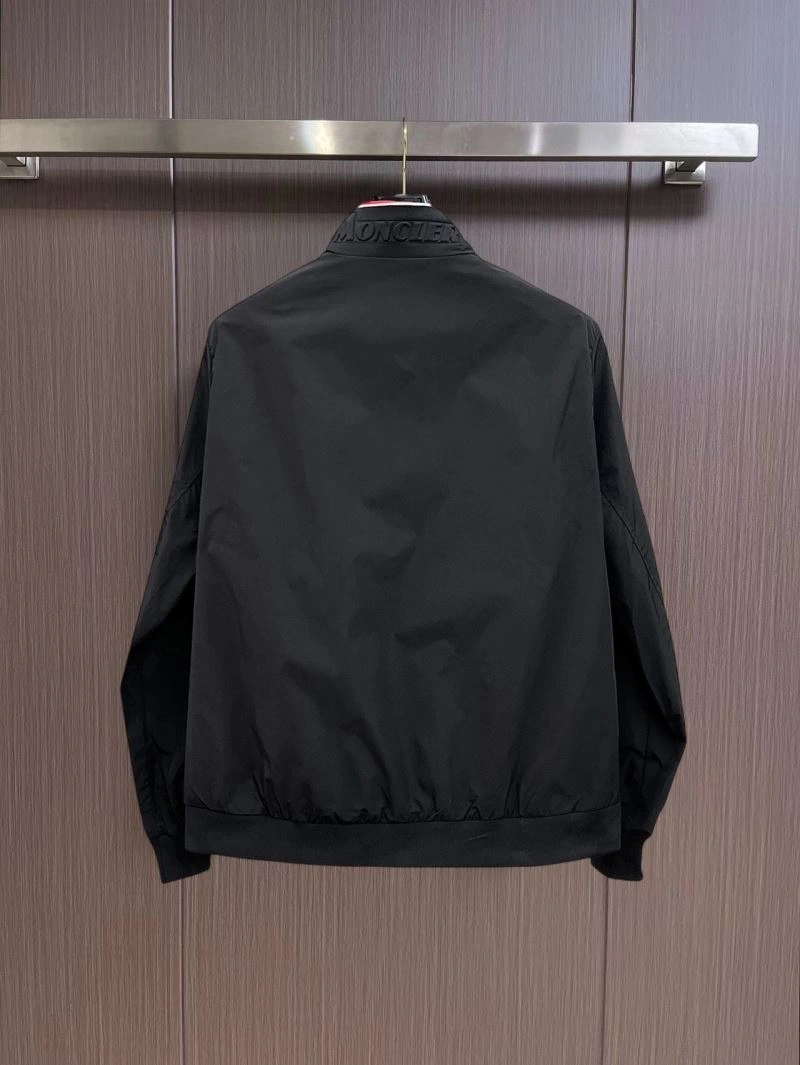 Comfortable Moncler Outwear 141906