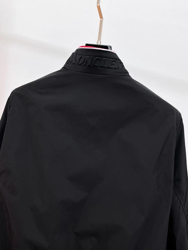 Comfortable Moncler Outwear 141906