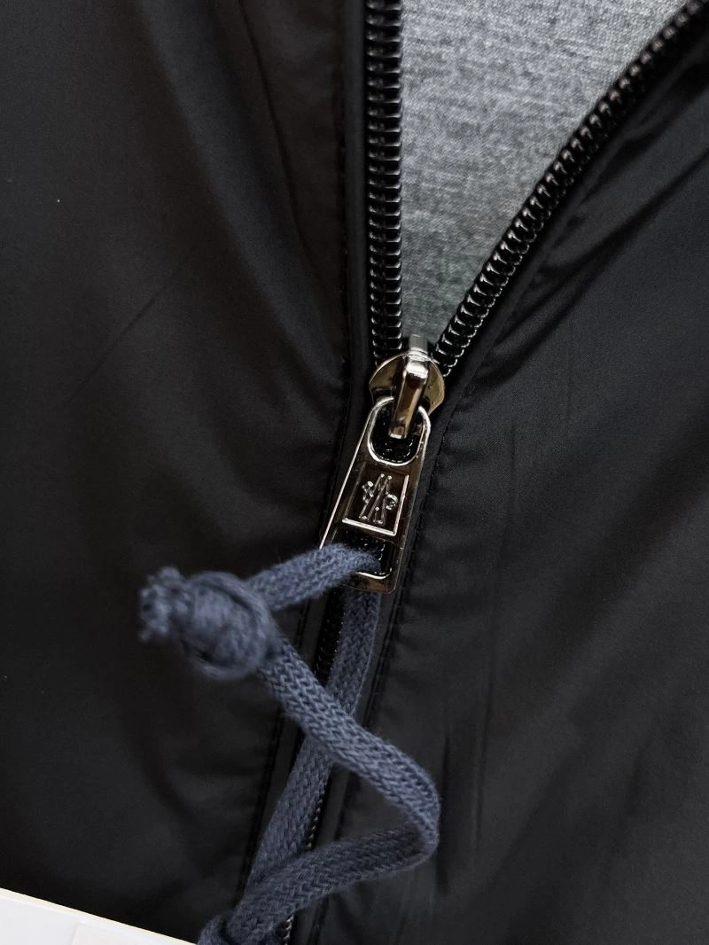 Moncler Outwear FlexibleFit 141908