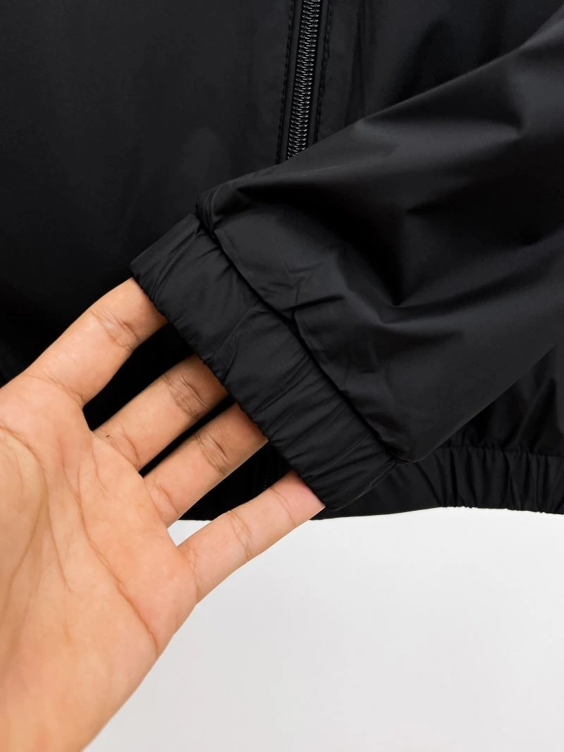 Moncler Outwear FlexibleFit 141908
