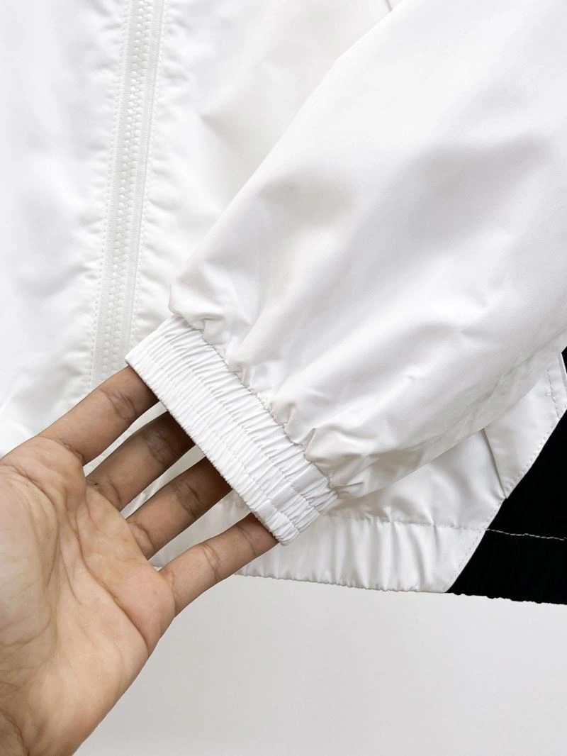 NewStyle Moncler Outwear 141902