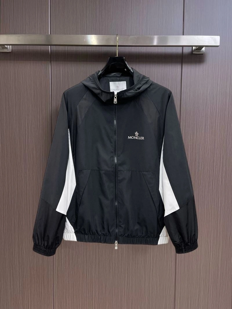TravelReady Moncler Outwear 141913