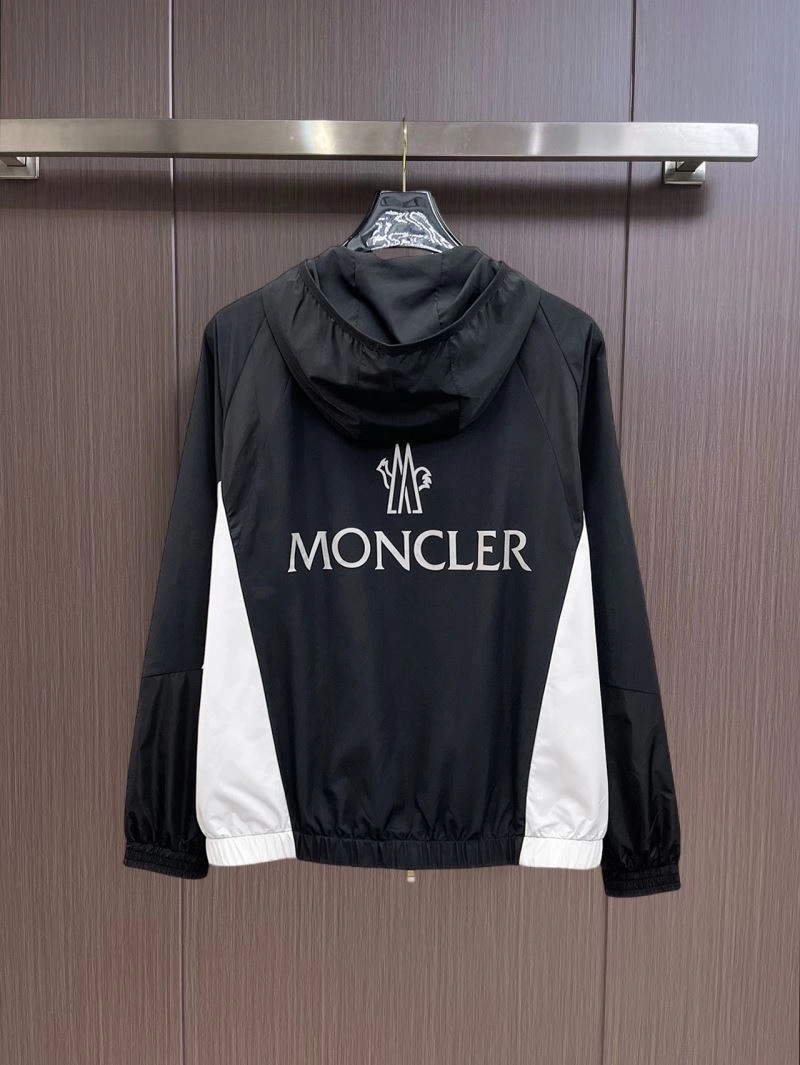 TravelReady Moncler Outwear 141913