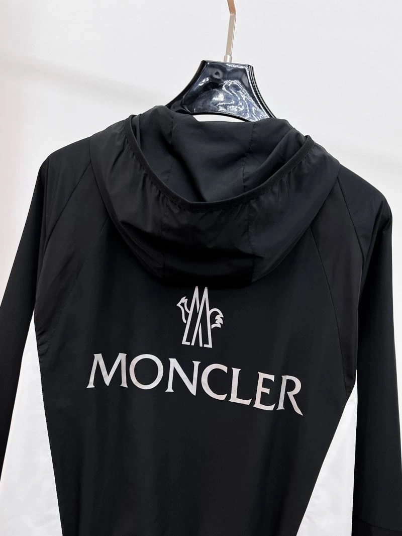 TravelReady Moncler Outwear 141913