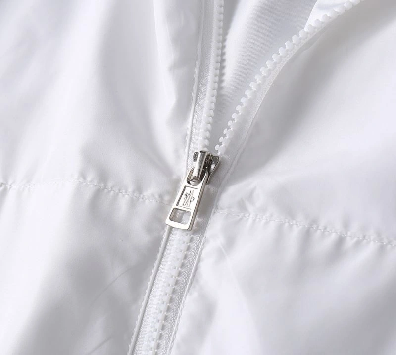 Moncler Outwear ComfortFit 141905