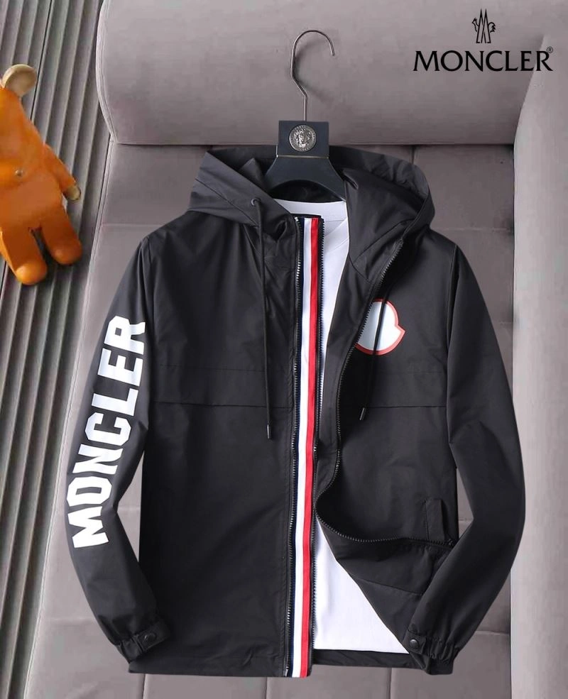 Modern Moncler Outwear 141901
