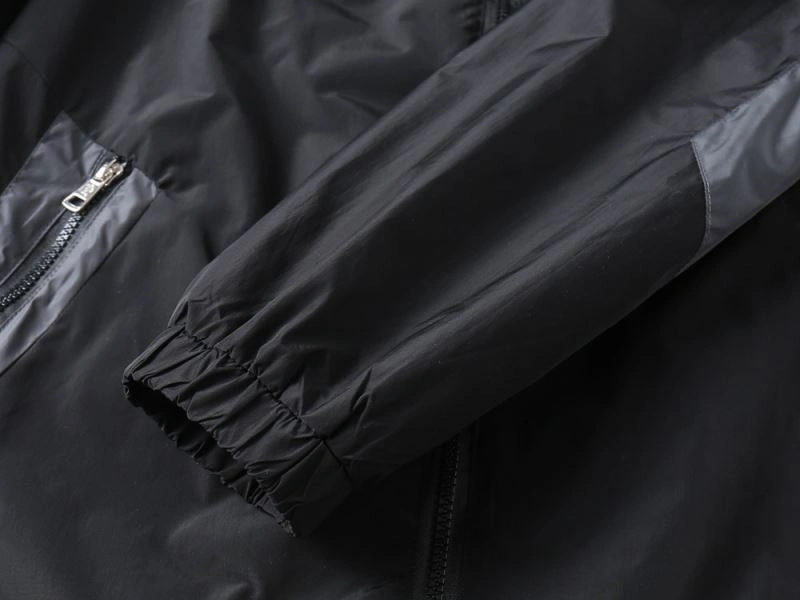 Moncler Outwear Neat 141896