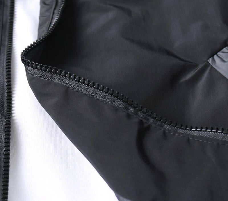 Moncler Outwear Neat 141896
