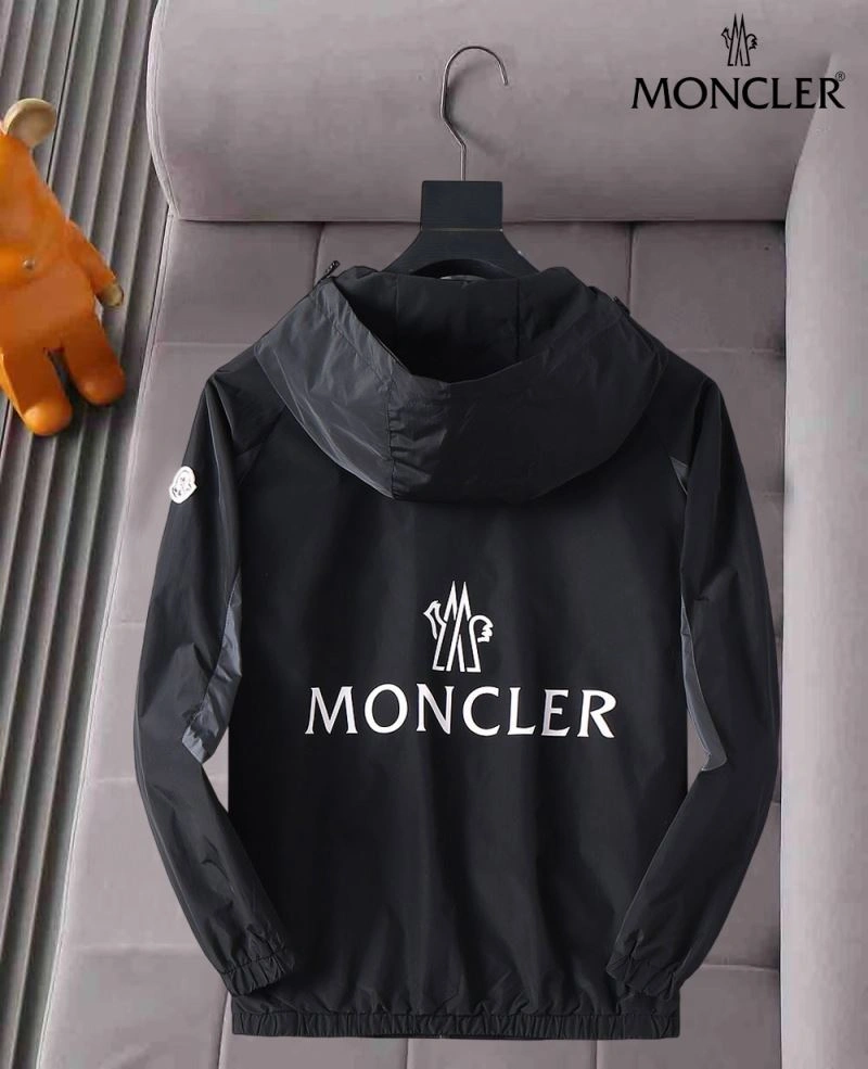Moncler Outwear Neat 141896