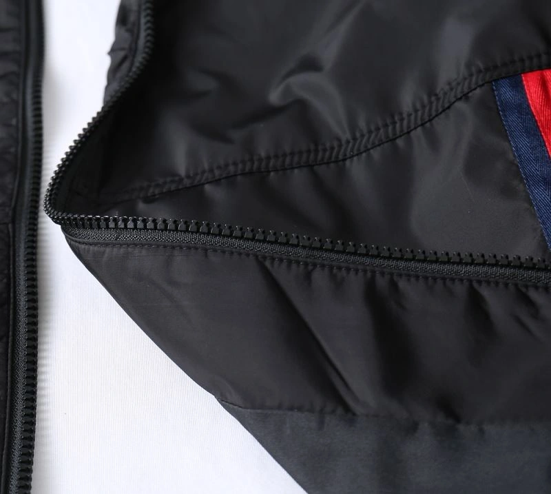 Moncler Outwear Bright 141894