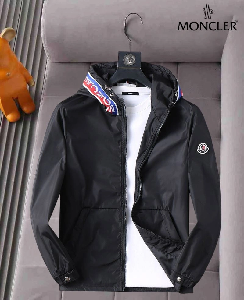 EasyCare Moncler Outwear 141939