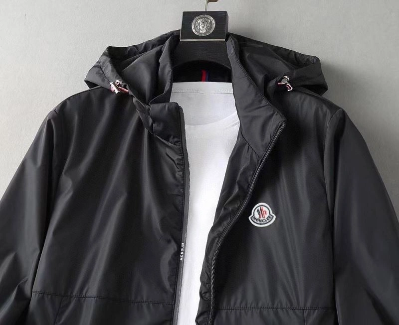 Moncler Outwear FlexibleFit 141883