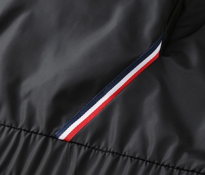 Moncler Outwear FlexibleFit 141883