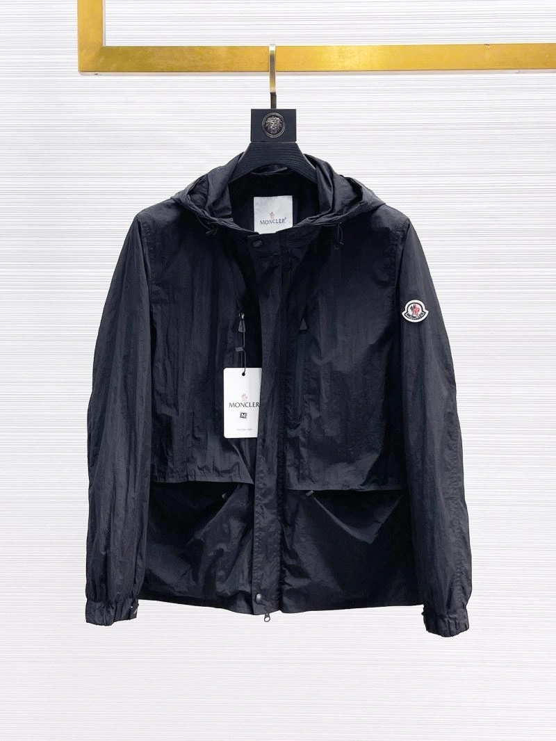 Moncler Outwear Contemporary 141887