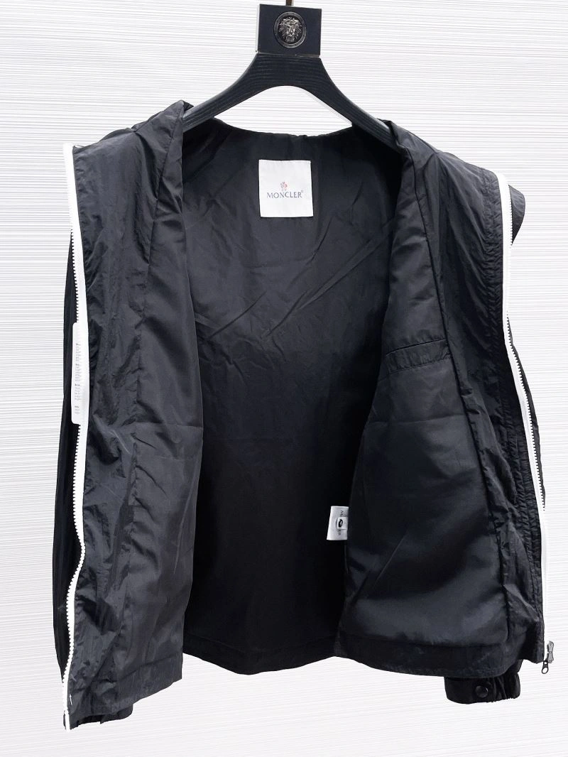Moncler Outwear Contemporary 141887
