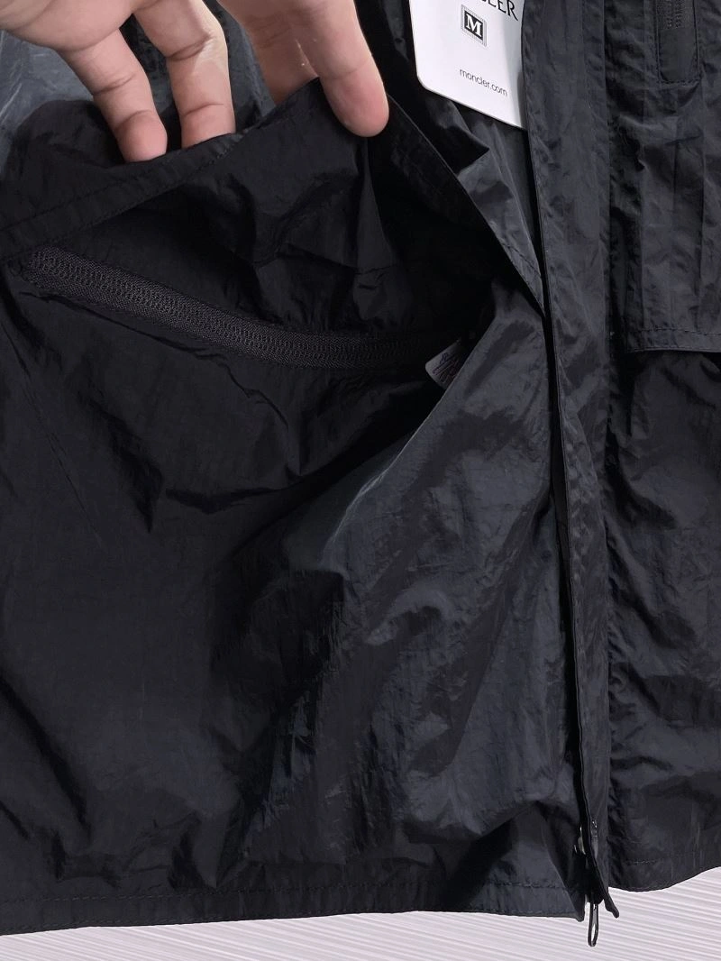 Moncler Outwear Contemporary 141887
