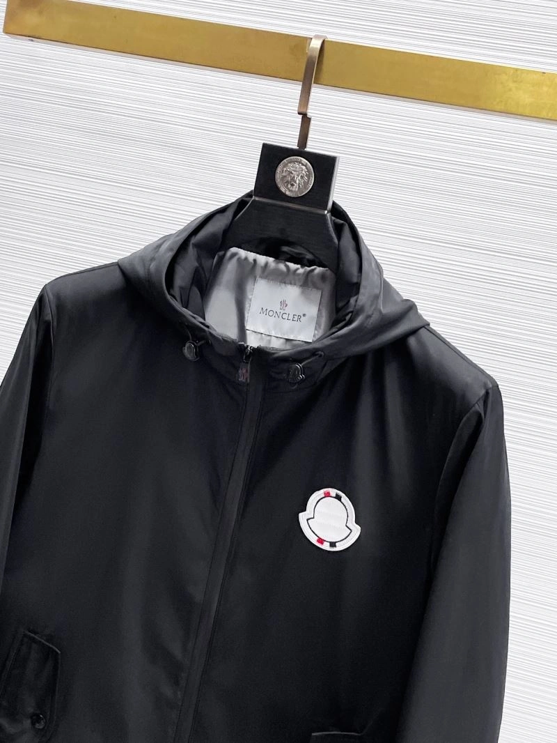 Moncler Outwear SunProtective 141886