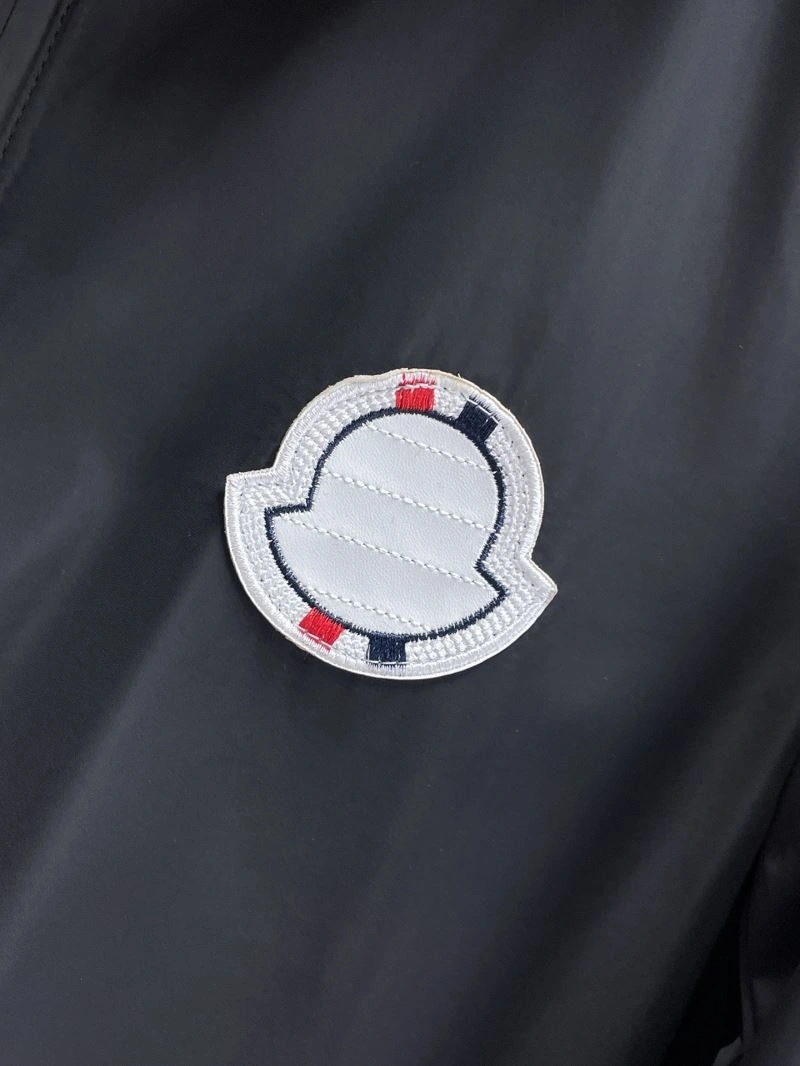 Moncler Outwear SunProtective 141886