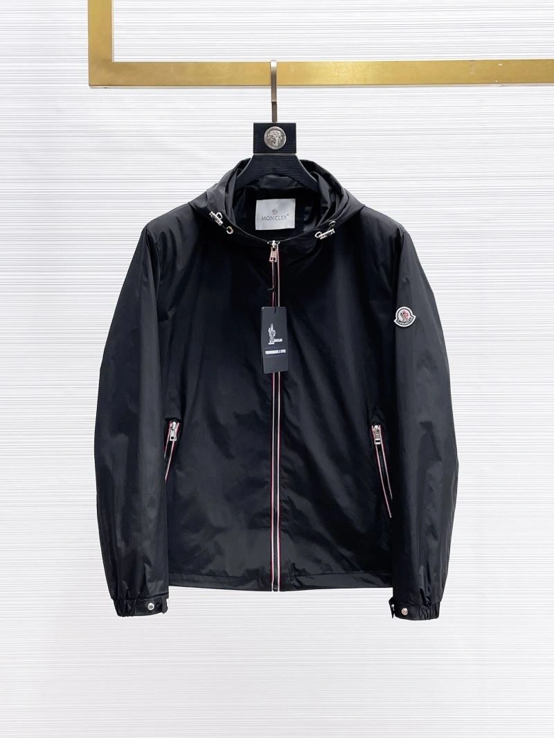 Durable Moncler Outwear 141874