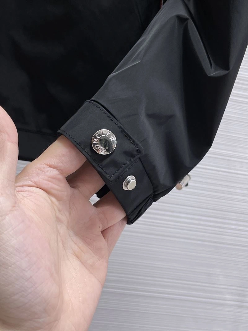 Durable Moncler Outwear 141874