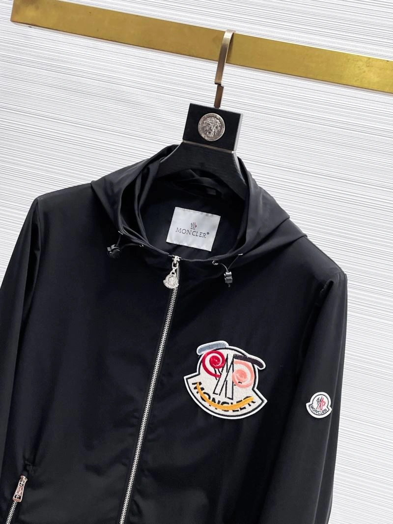 Durable Moncler Outwear 141872
