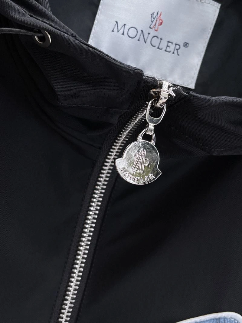 Durable Moncler Outwear 141872