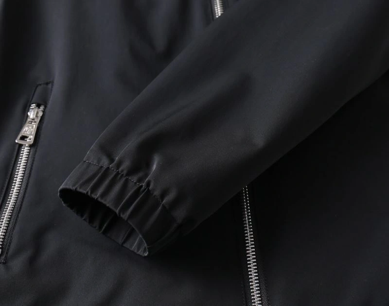 Moncler Outwear WellDesigned 141892