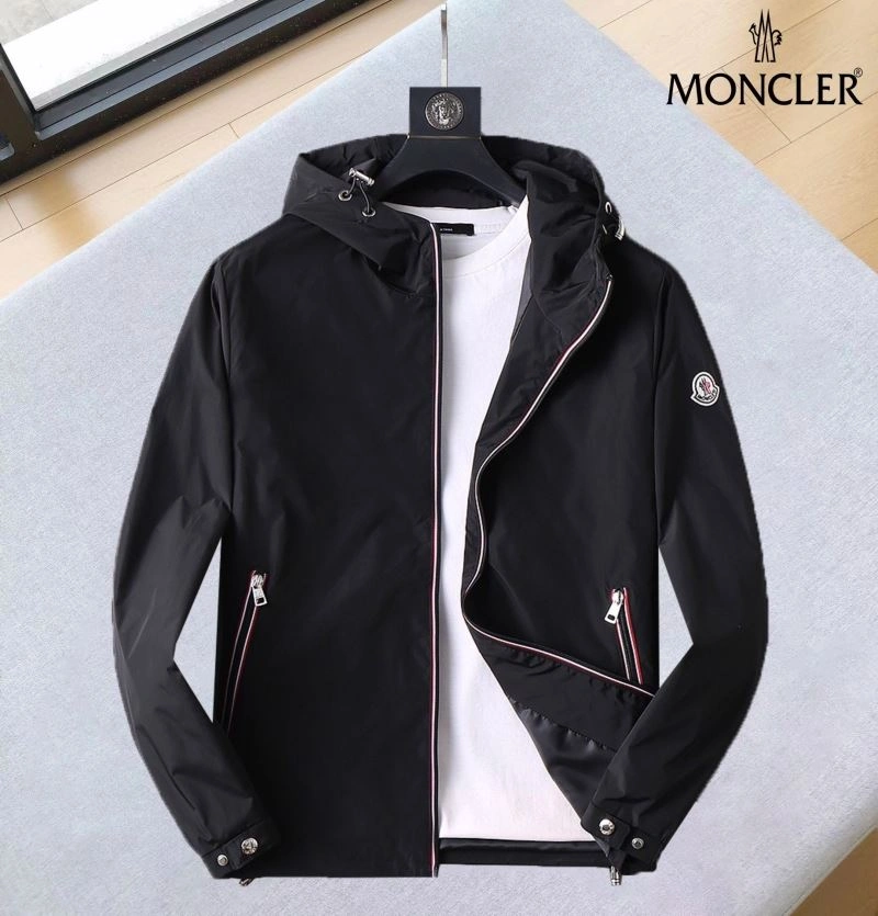 Trendy Moncler Outwear 141866