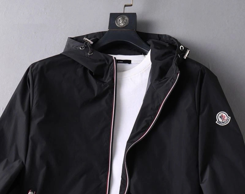 Trendy Moncler Outwear 141866