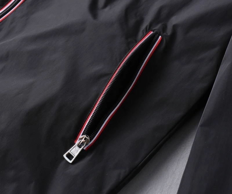Trendy Moncler Outwear 141866