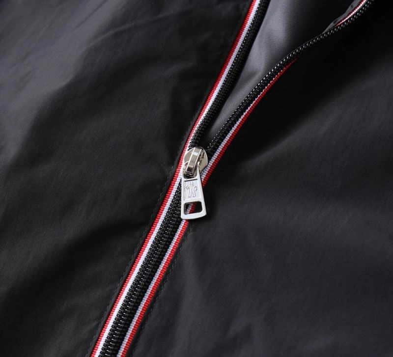 Trendy Moncler Outwear 141866