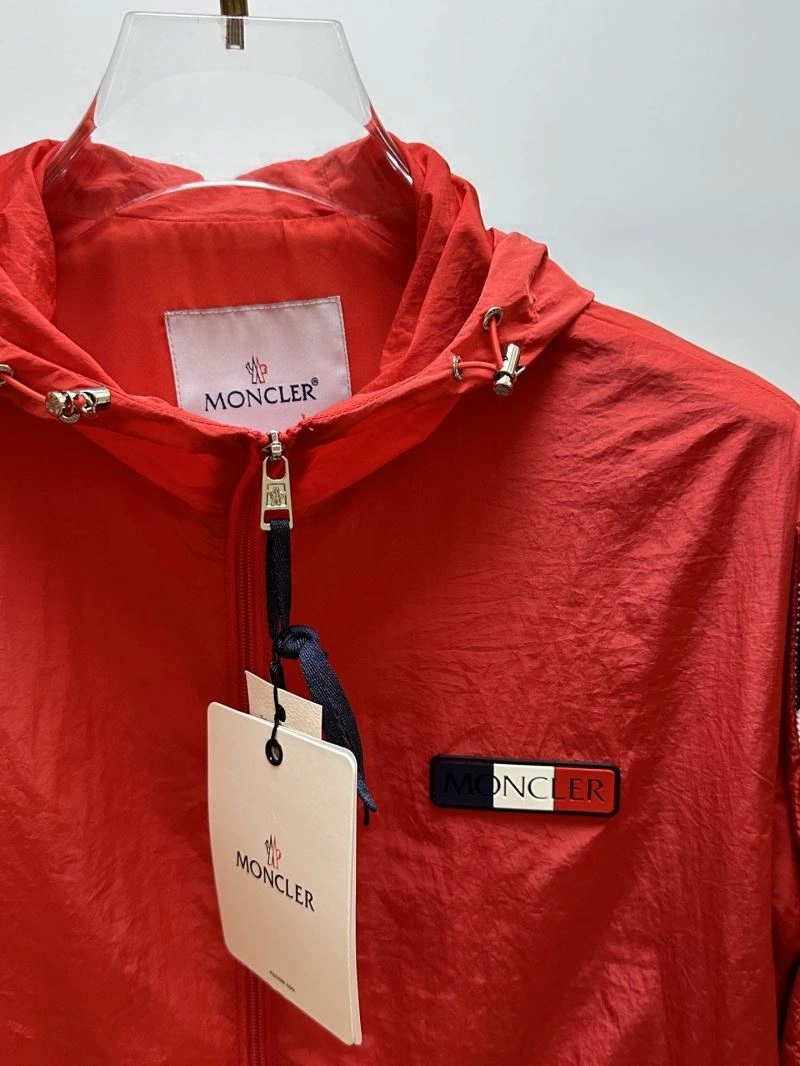 Moncler Outwear SunProtective 141876