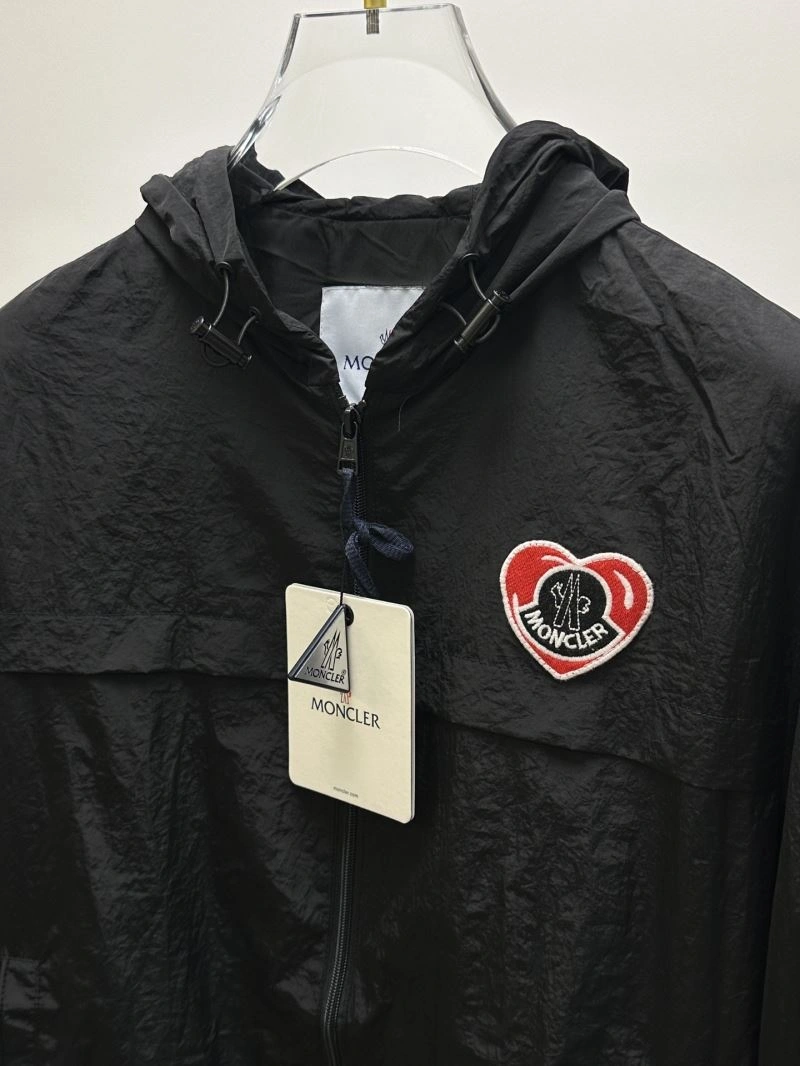 Moncler Outwear Sustainable 141869