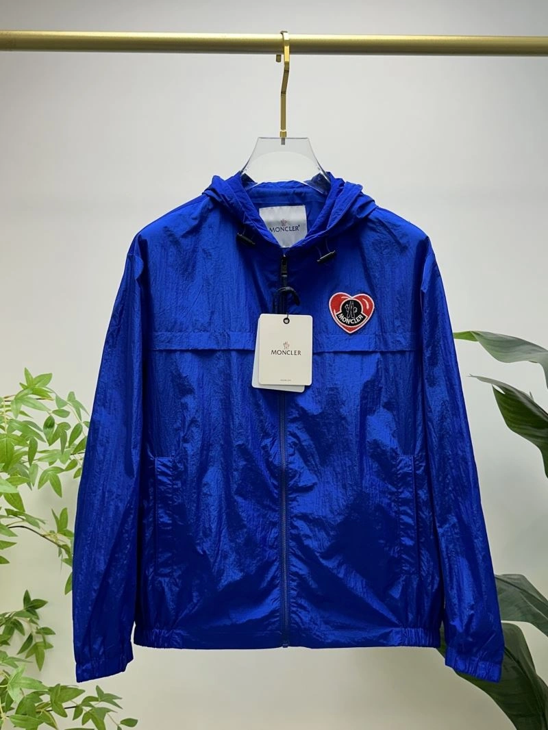 Moncler Outwear ZeroBulk 141877