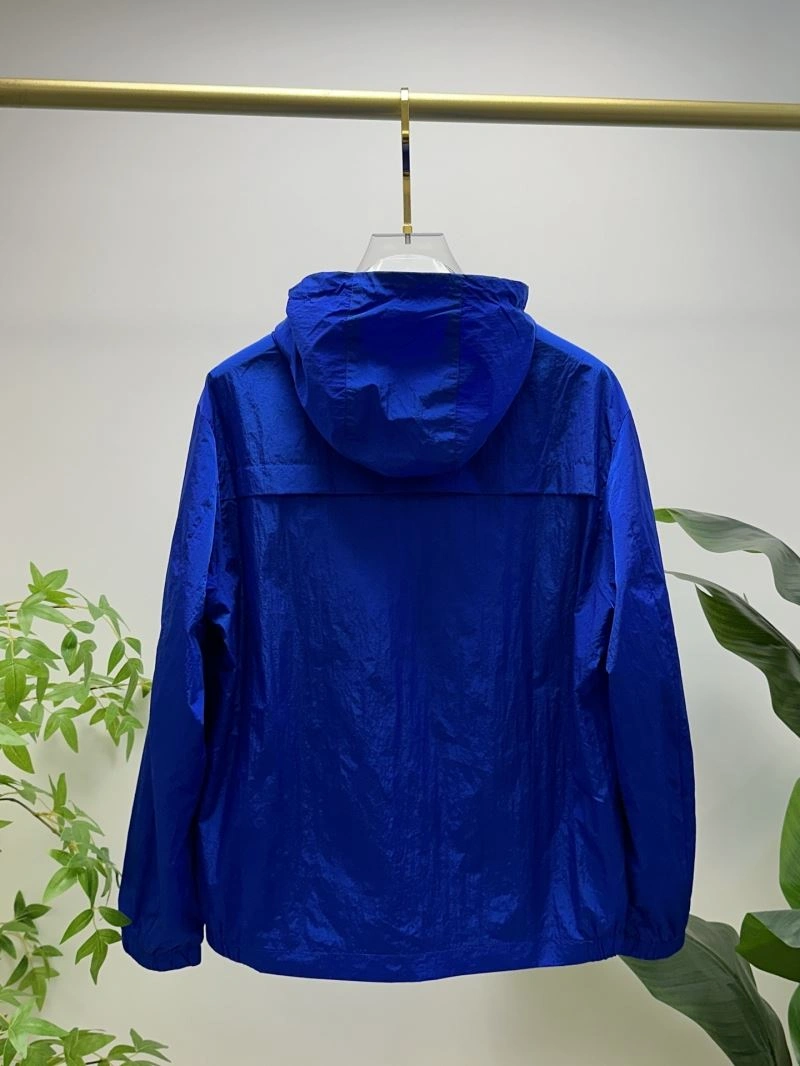 Moncler Outwear ZeroBulk 141877
