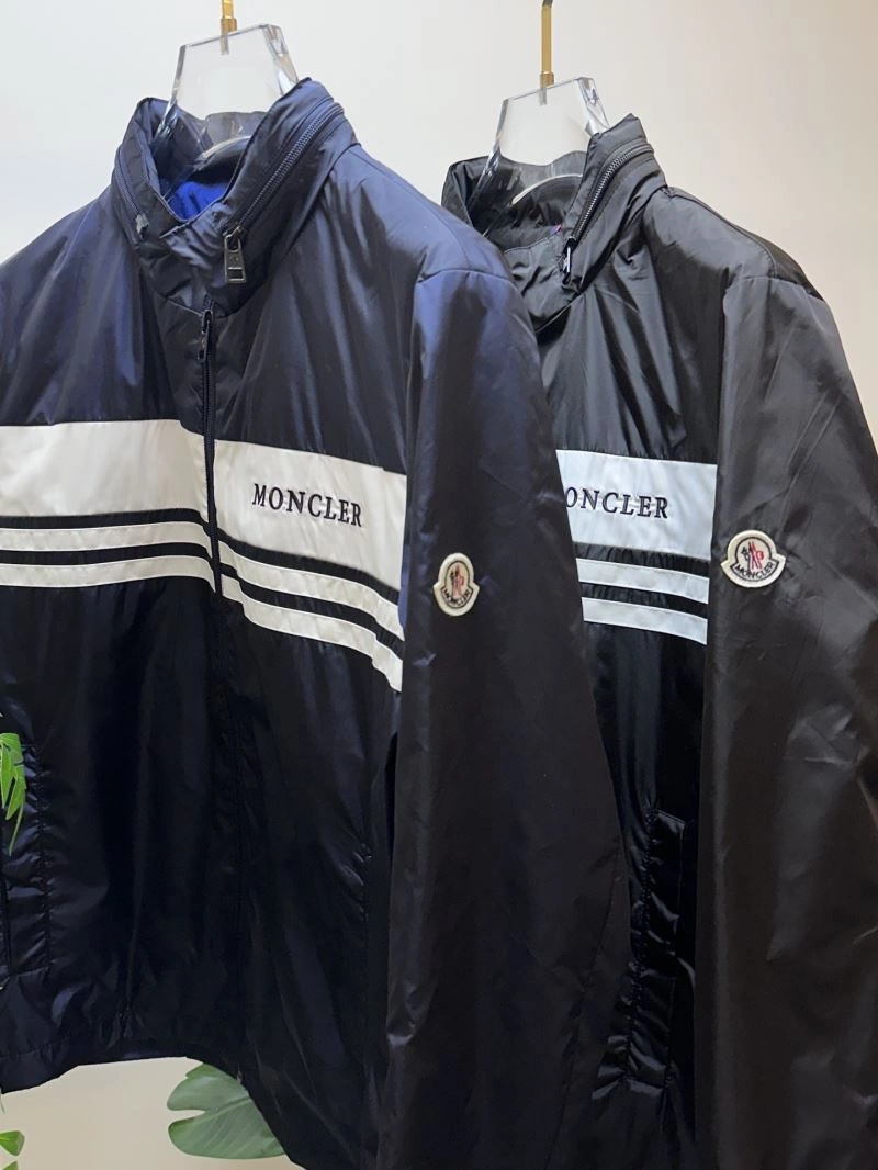 Moncler Outwear WeatherProof 141885