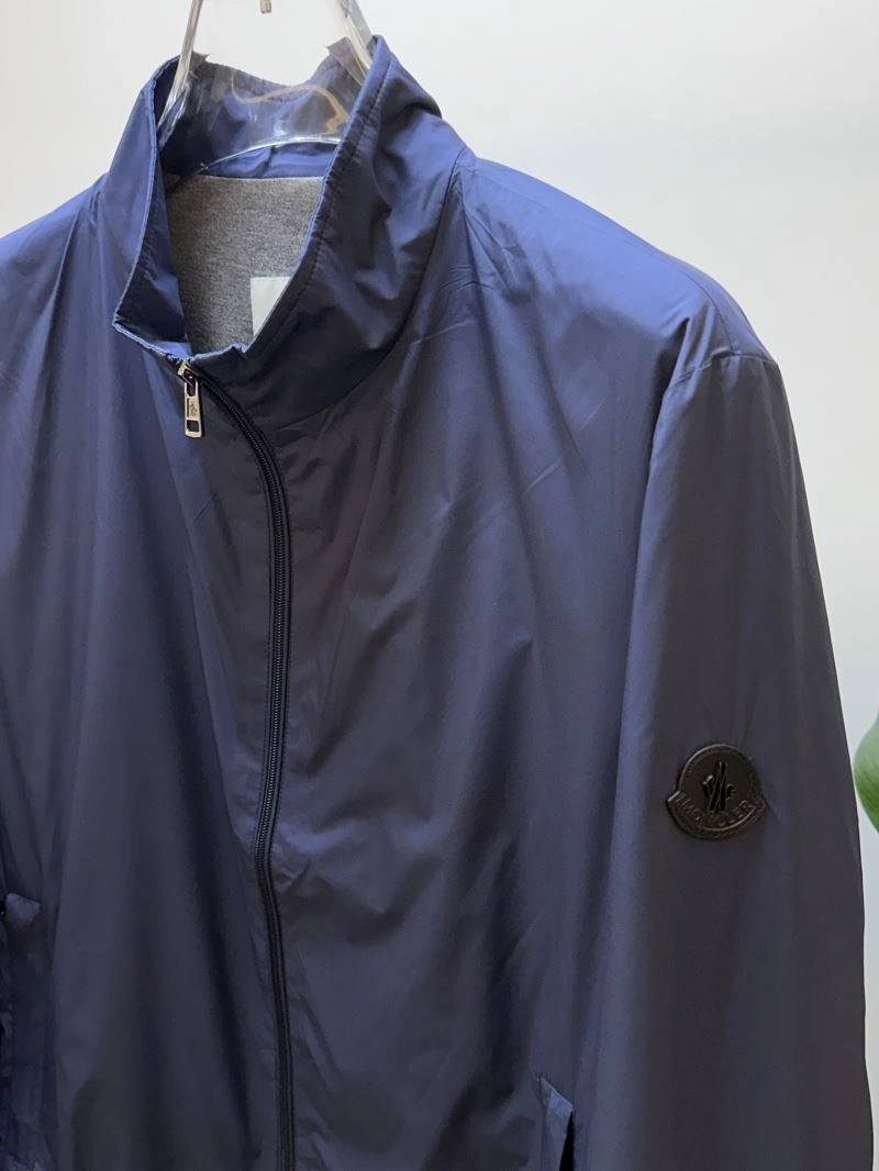 Moncler Outwear SportInspired 141891