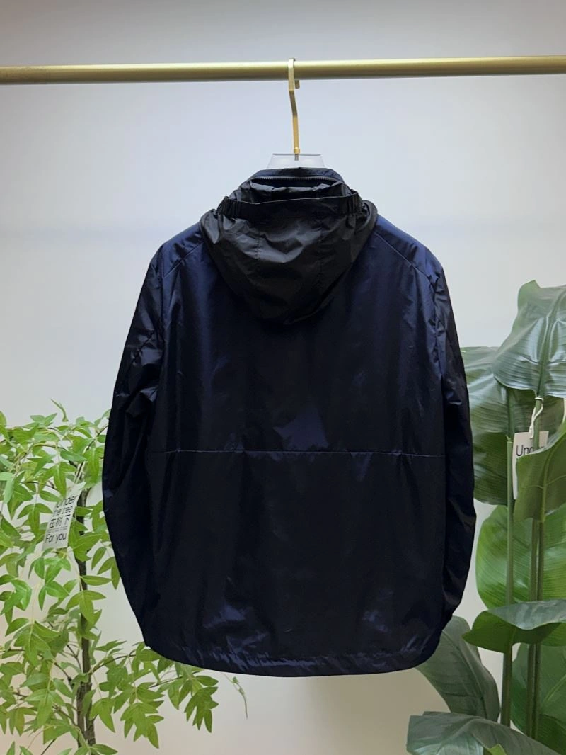 SmoothTexture Moncler Outwear 141861