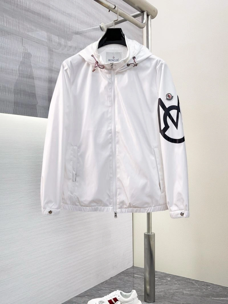 Moncler Outwear FashionForward 141860