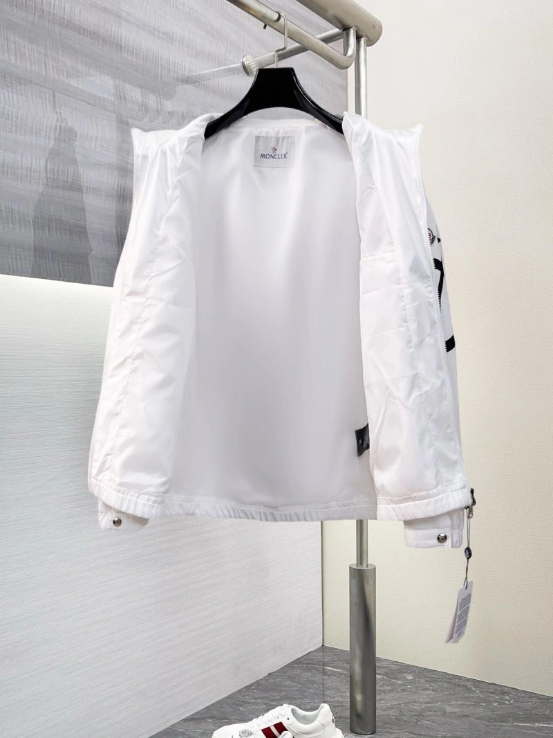 Moncler Outwear FashionForward 141860