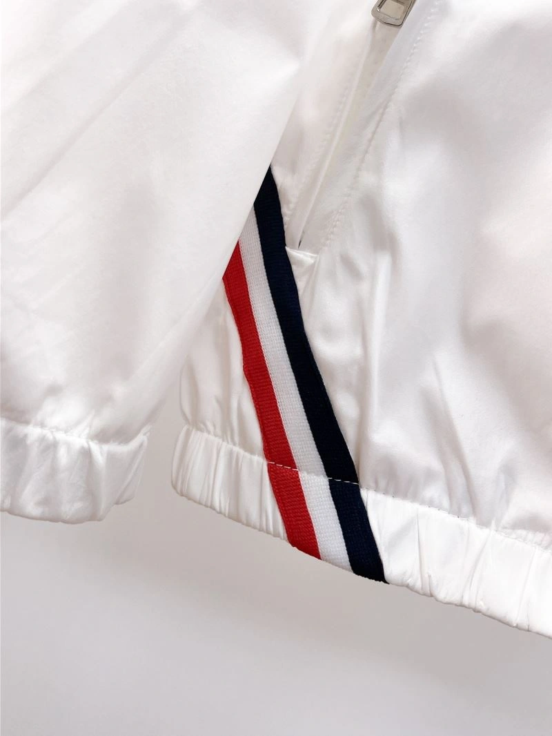SmoothTexture Moncler Outwear 141858