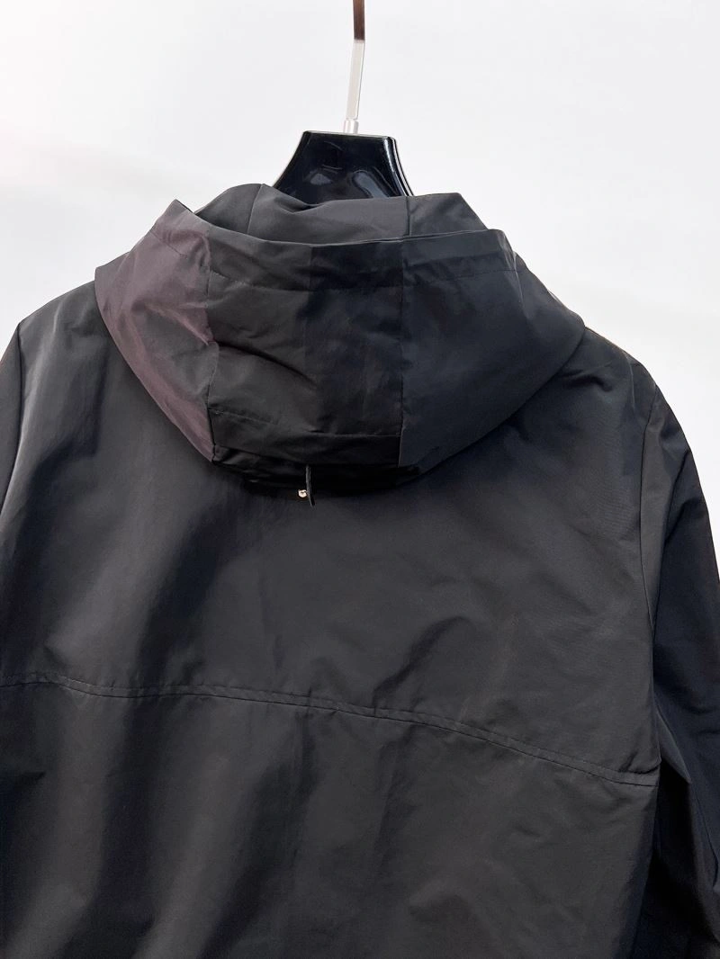 WrinkleFree Moncler Outwear 141857