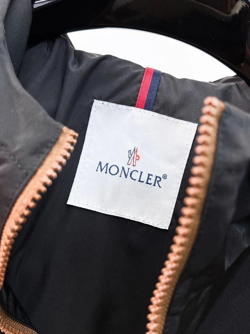 WrinkleFree Moncler Outwear 141857